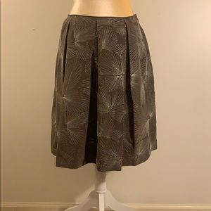 Brown skirt with silver embroidered pattern